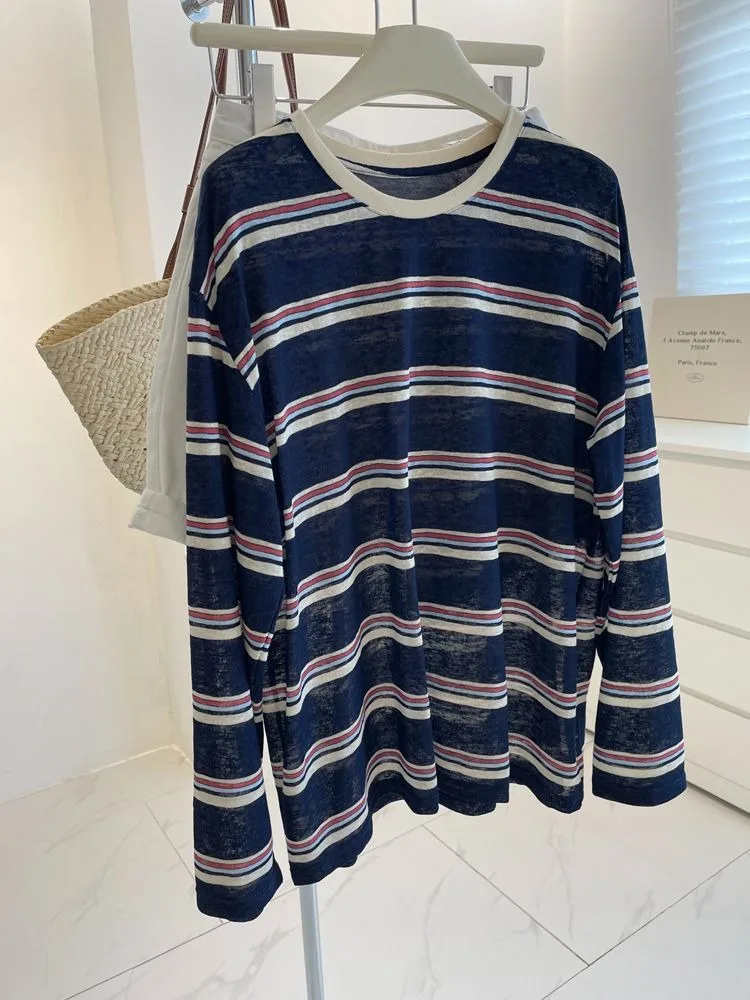 Minimalist Blue White Stripe L - Wallpaper review and price